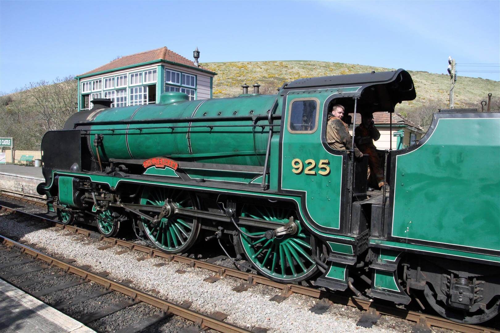 Southern Railway Schools Class Express Steam Locomotive Cheltenham Arrives For Spring Steam Gala