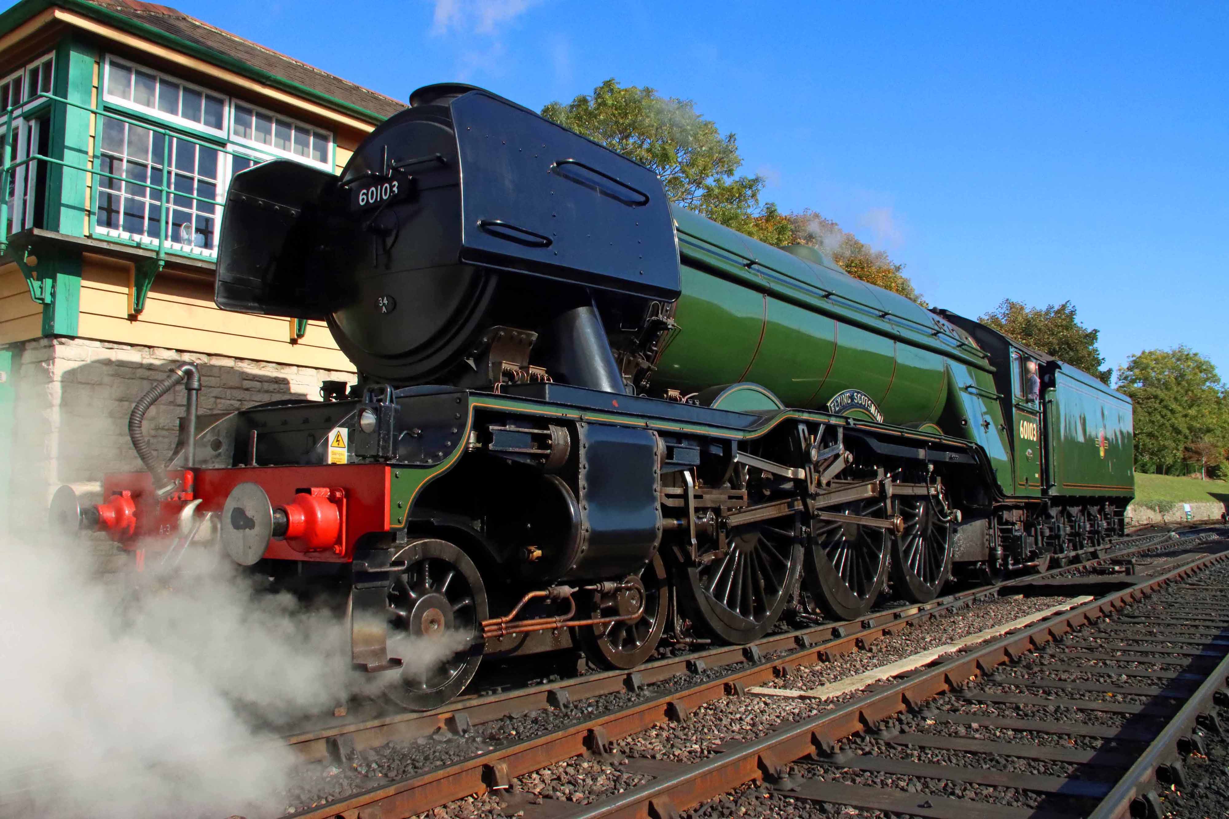 Worlds Most Famous Steam Locomotive ‘flying Scotsman Arrives For Three Week Visit 